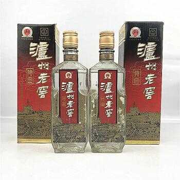 龙河沟酒多少钱（龙河老窖多少钱一箱啊）-图3