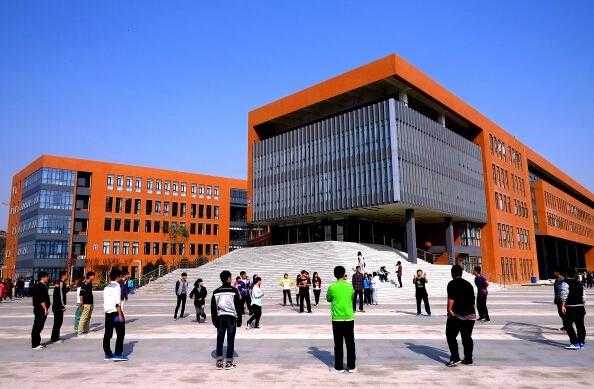 河北传媒大学新校区有多少名学生（河北传媒学院几个校区）-图2